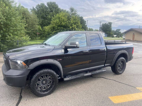 2016 Ram 1500 Outdoorsman 4WD photo