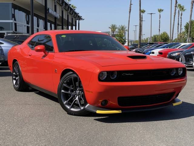 2023 Dodge Challenger R/T Scat Pack RWD photo