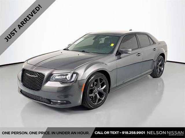 2021 Chrysler 300 300S RWD photo