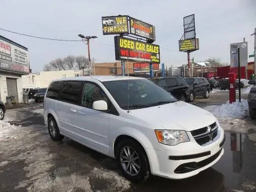 2015 Dodge Grand Caravan SE Plus FWD photo