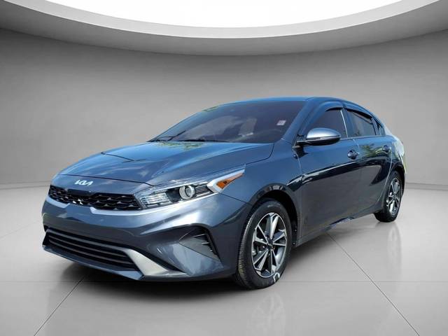 2023 Kia Forte LXS FWD photo