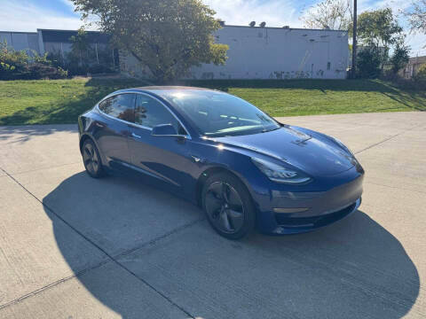 2018 Tesla Model 3 Mid Range Battery RWD photo
