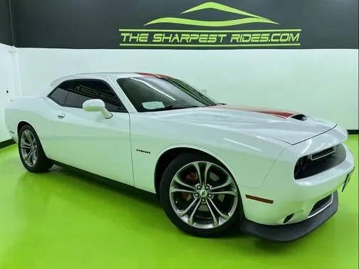 2021 Dodge Challenger R/T RWD photo