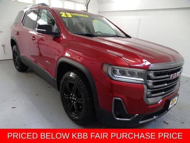 2023 GMC Acadia AT4 AWD photo