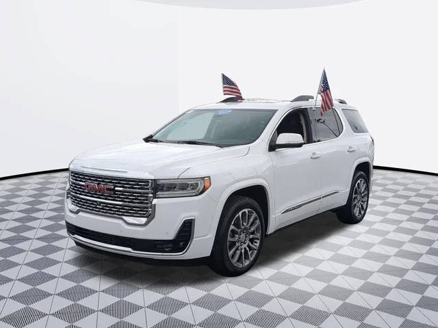 2023 GMC Acadia Denali AWD photo