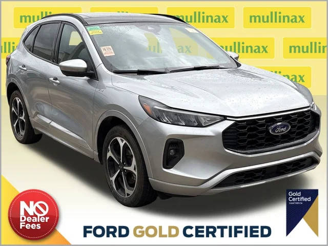 2023 Ford Escape ST-Line Select AWD photo