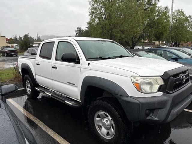 2015 Toyota Tacoma PreRunner RWD photo