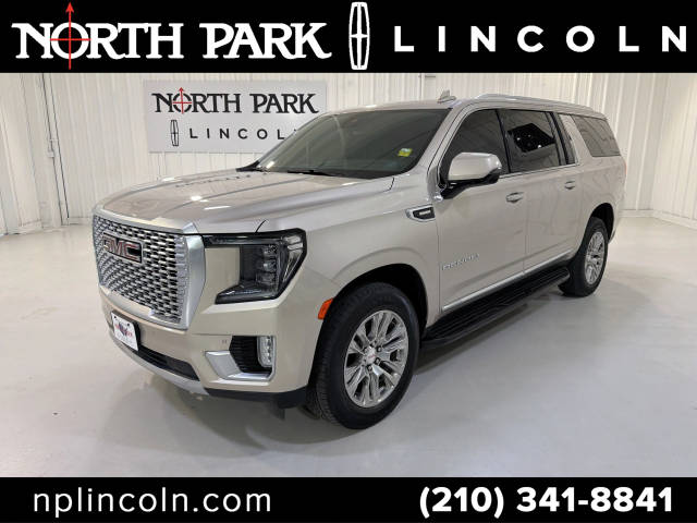 2023 GMC Yukon XL Denali 4WD photo