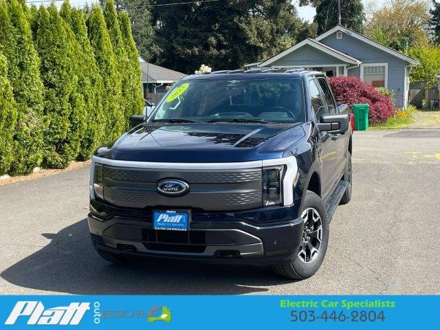 2023 Ford F-150 Lightning XLT AWD photo