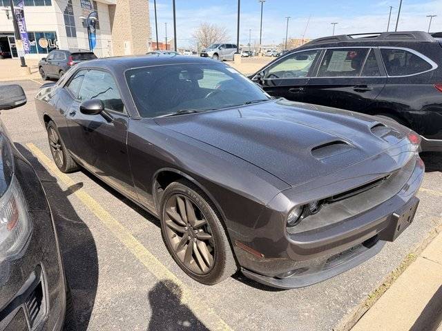 2021 Dodge Challenger SXT AWD photo