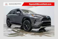 2023 Toyota RAV4 Hybrid SE AWD photo