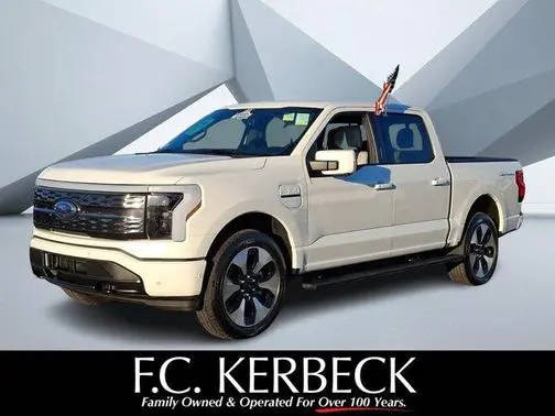 2023 Ford F-150 Lightning Platinum AWD photo