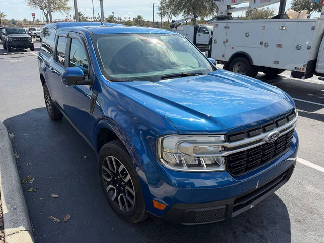 2023 Ford Maverick LARIAT FWD photo