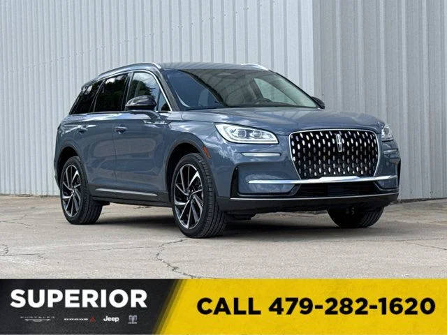 2023 Lincoln Corsair Reserve AWD photo