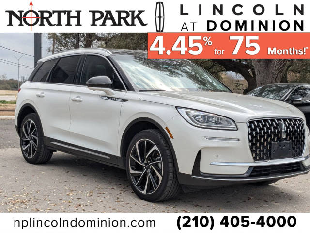 2023 Lincoln Corsair Reserve FWD photo