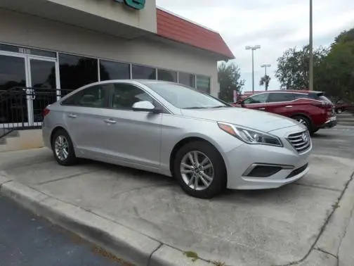 2016 Hyundai Sonata 2.4L SE FWD photo