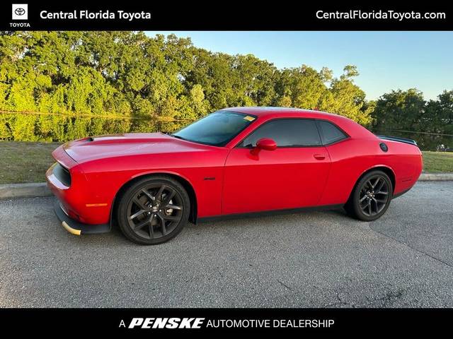 2023 Dodge Challenger R/T RWD photo
