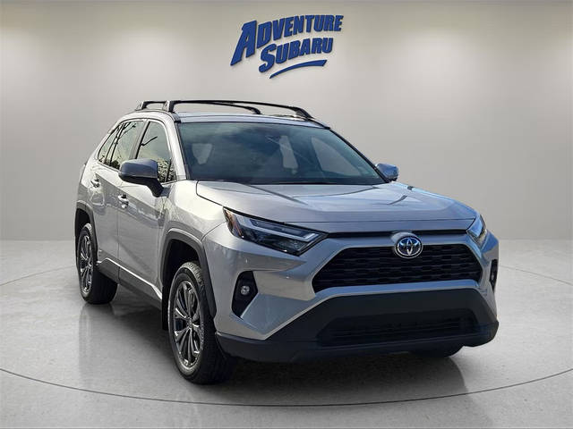 2023 Toyota RAV4 Hybrid XLE Premium AWD photo