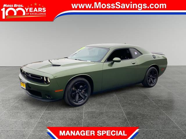 2023 Dodge Challenger SXT RWD photo