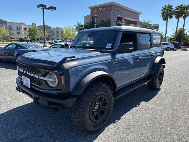 2023 Ford Bronco 4 Door Wildtrak 4WD photo