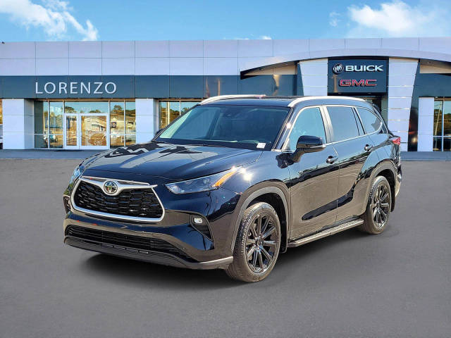 2023 Toyota Highlander XLE FWD photo
