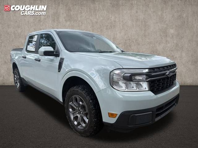 2023 Ford Maverick XLT FWD photo