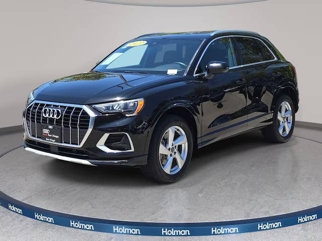 2022 Audi Q3 Premium AWD photo