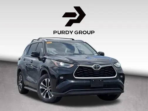 2023 Toyota Highlander XLE FWD photo