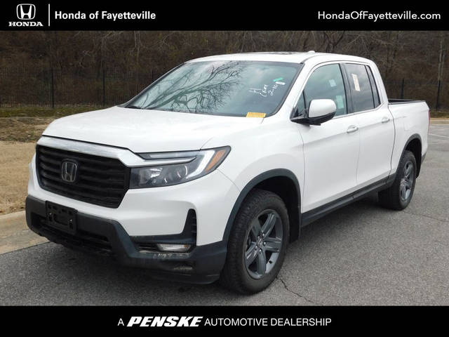 2023 Honda Ridgeline RTL-E AWD photo