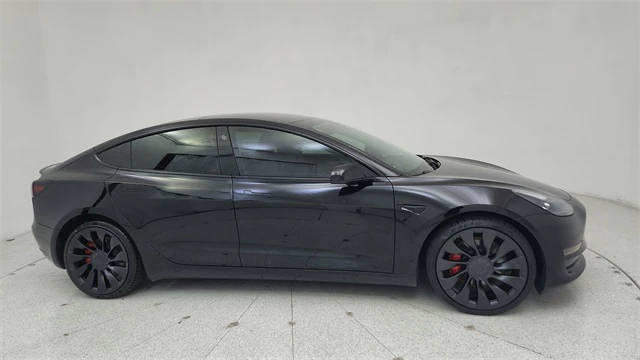 2023 Tesla Model 3 Performance AWD photo