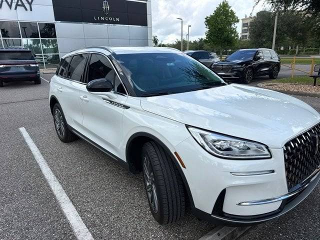 2023 Lincoln Corsair Reserve FWD photo