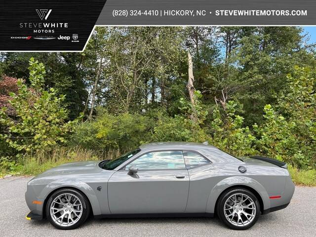 2023 Dodge Challenger SRT Hellcat Widebody Jailbreak RWD photo
