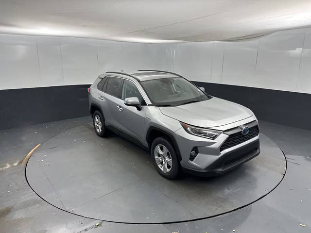 2021 Toyota RAV4 Hybrid XLE AWD photo