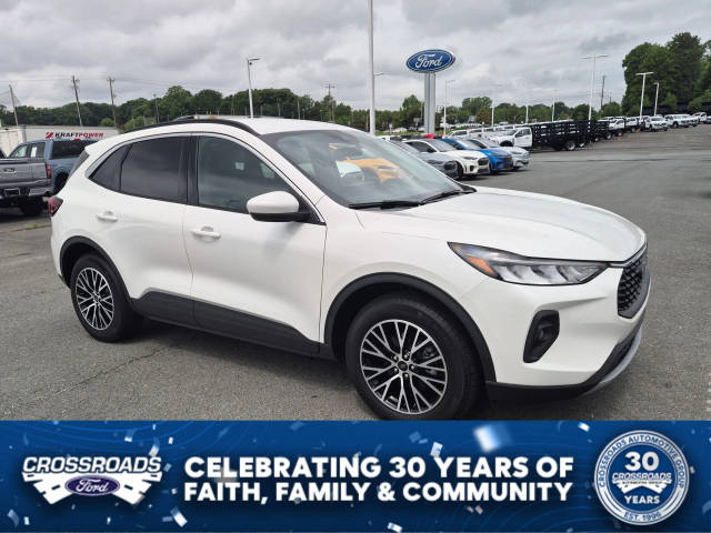 2023 Ford Escape PHEV FWD photo