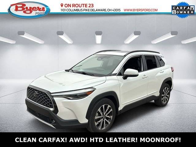 2023 Toyota Corolla Cross XLE AWD photo
