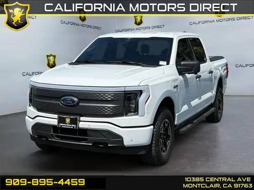 2023 Ford F-150 Lightning XLT AWD photo