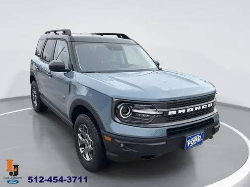 2023 Ford Bronco Sport Badlands 4WD photo