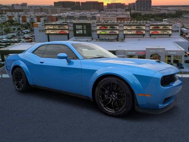 2023 Dodge Challenger R/T Scat Pack Widebody RWD photo