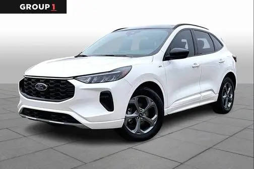 2023 Ford Escape ST-Line AWD photo