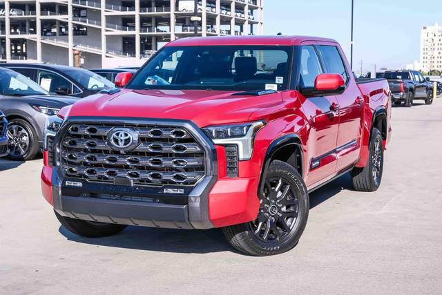 2023 Toyota Tundra Platinum Hybrid 4WD photo