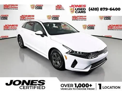 2022 Kia K5 LXS FWD photo