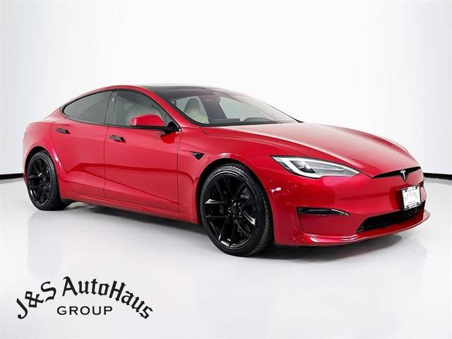 2022 Tesla Model S Plaid AWD photo