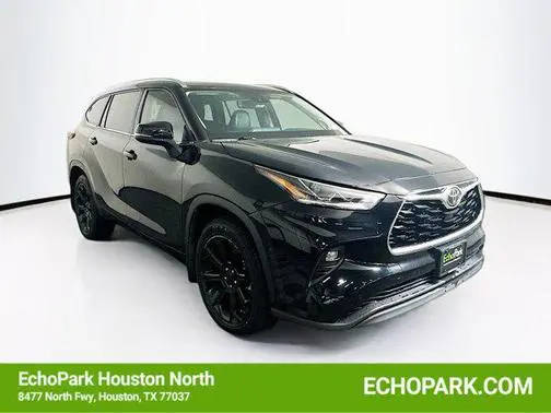 2022 Toyota Highlander Limited FWD photo