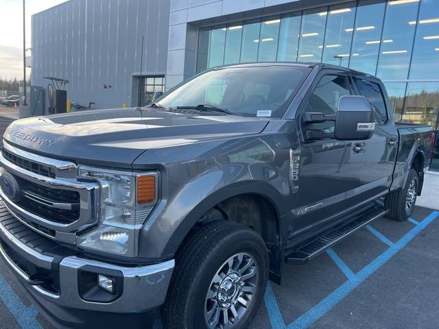 2022 Ford  LARIAT 4WD photo