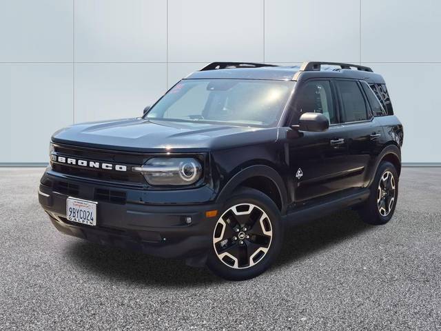 2022 Ford Bronco Sport Outer Banks 4WD photo