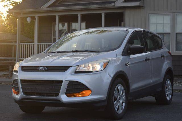 2015 Ford Escape S FWD photo