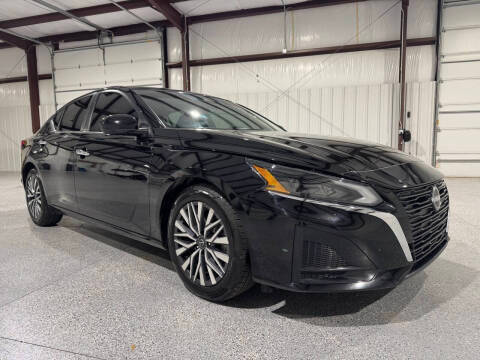 2023 Nissan Altima 2.5 SV FWD photo