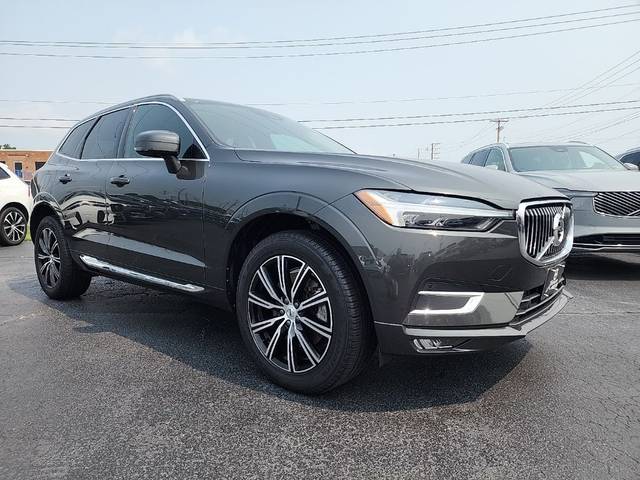 2021 Volvo XC60 Inscription AWD photo