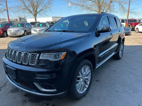 2017 Jeep Grand Cherokee Summit 4WD photo