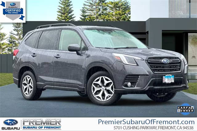 2023 Subaru Forester Premium AWD photo